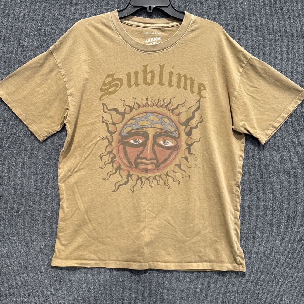 American Eagle Outfitters Tan Graphic Tee Size Med